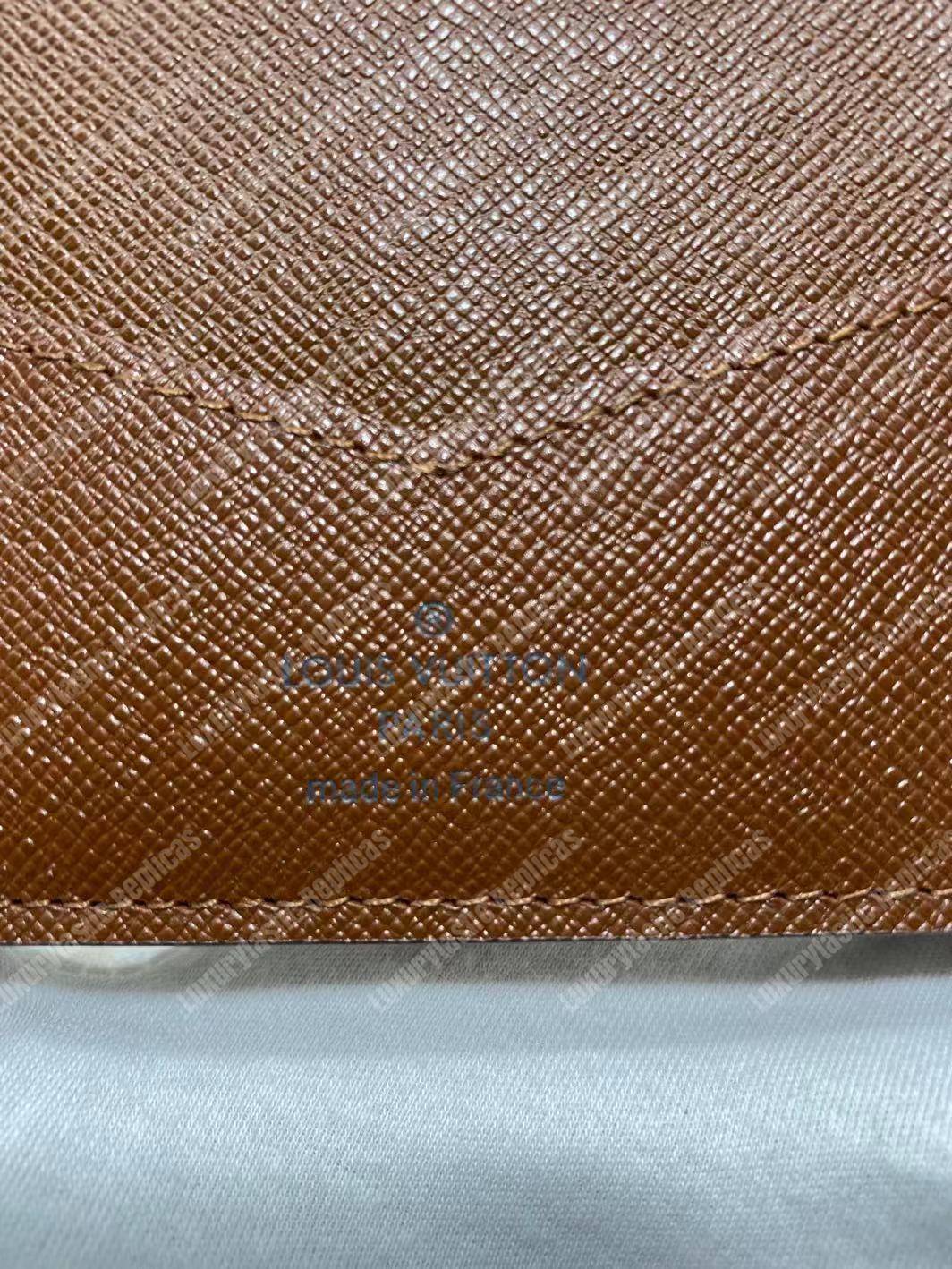 LV Passport Cover Monogram