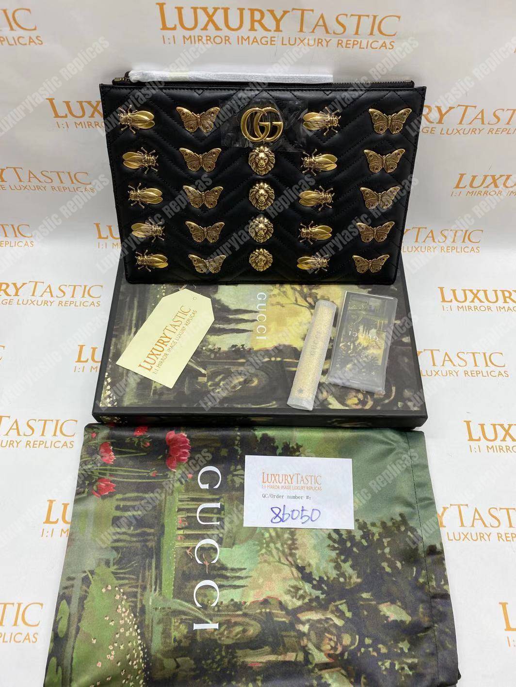 G*u*i gg marmont animal studs leather pouch black