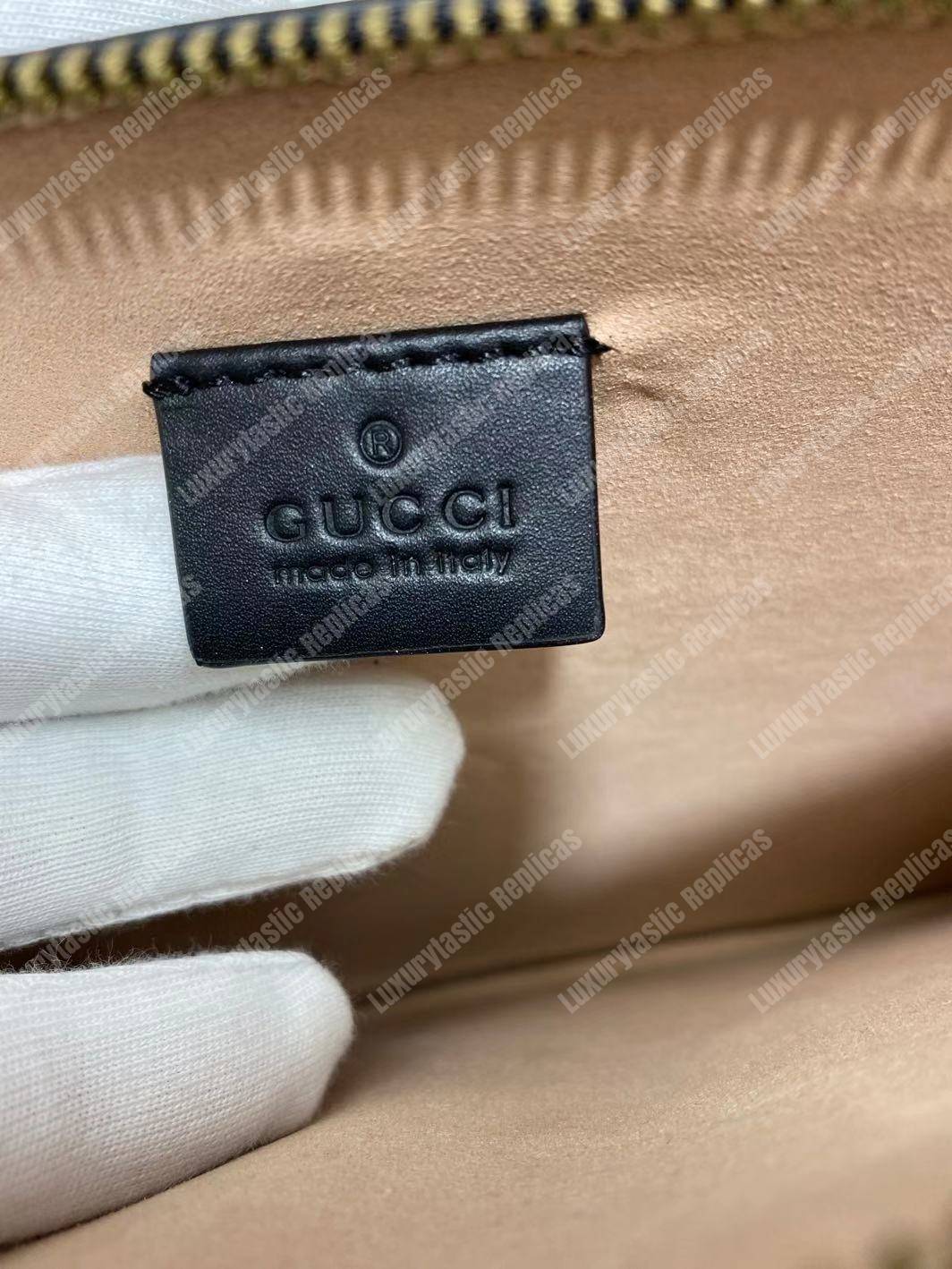 G*u*i gg marmont animal studs leather pouch black