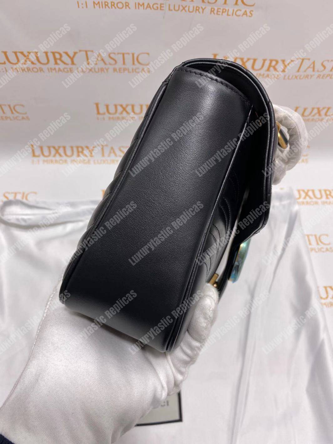 G*u*i gg marmont medium matelasse shoulder bag black