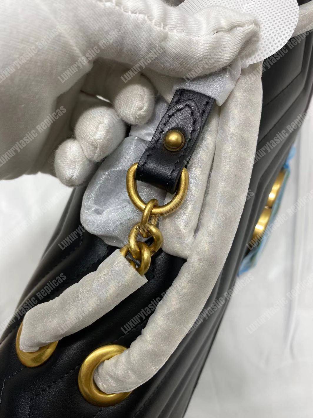 G*u*i gg marmont medium matelasse shoulder bag black