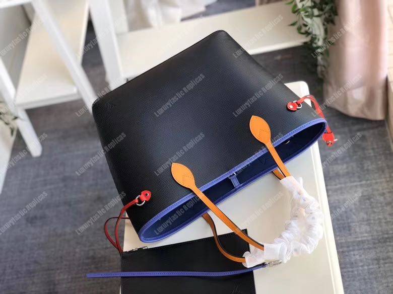 LV Neverfull MM Tote Epi Leather Black