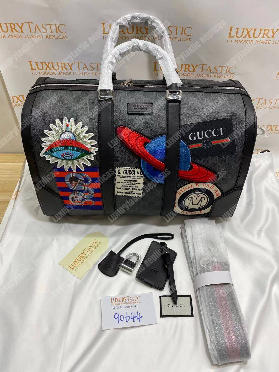 G*u*i night courrier soft gg sup*e carry-on duffle