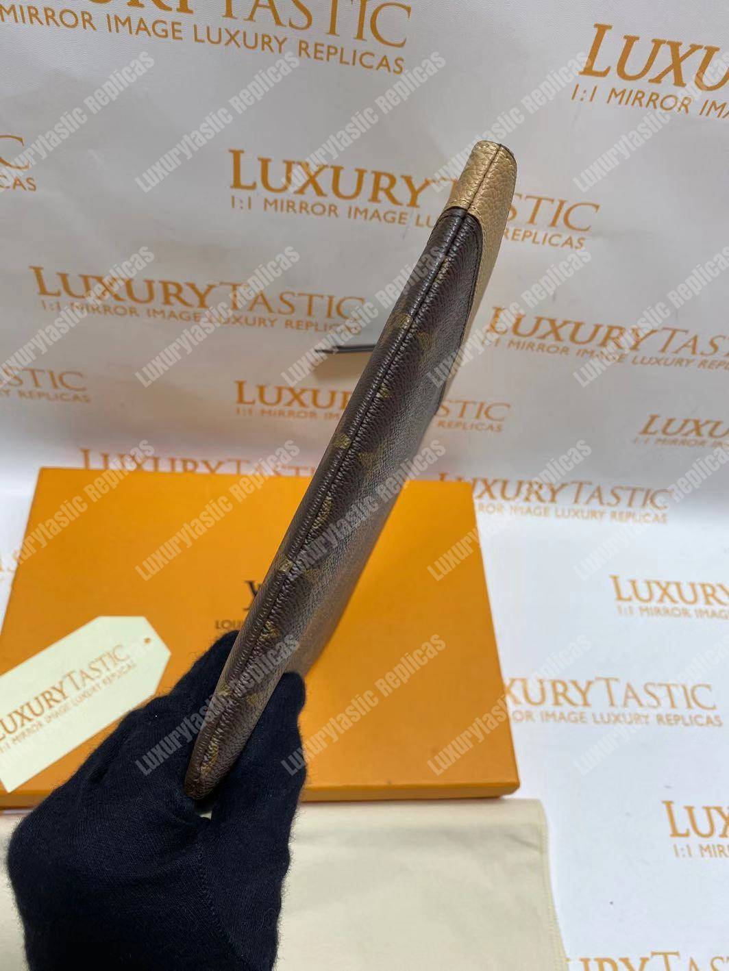 LV Daily Pouch Monogram Sesame