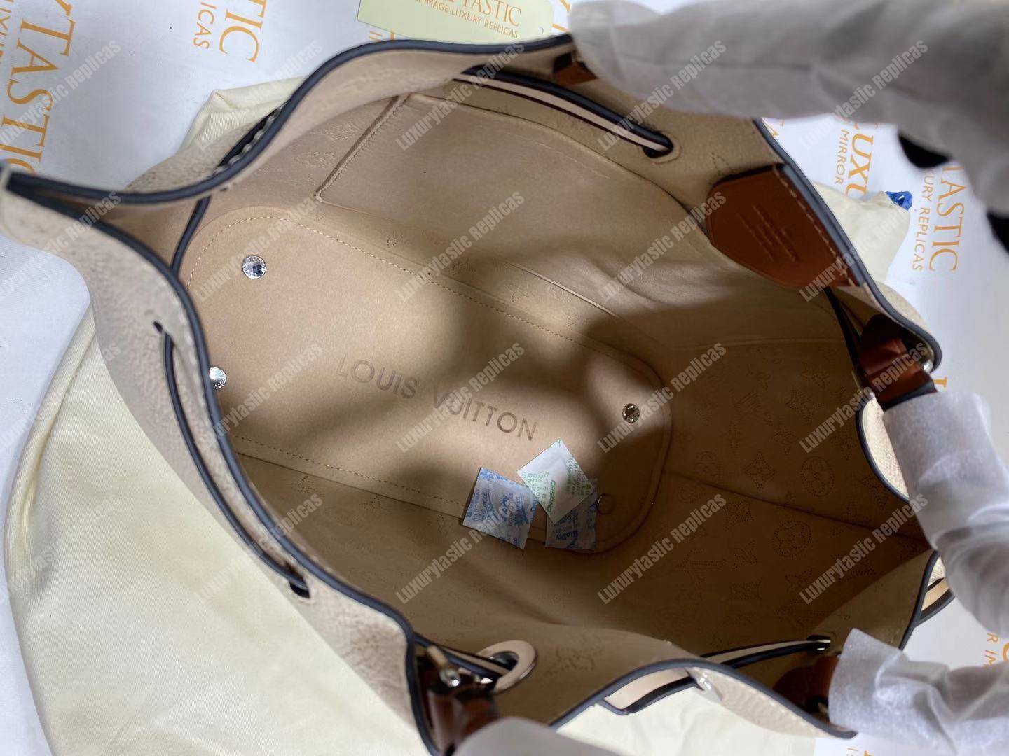 LV Girolata Monogram Crème Beige