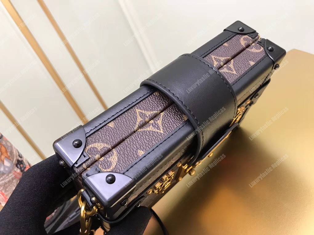 LV Petite Malle Monogram