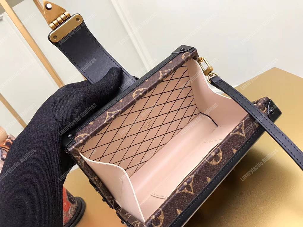 LV Petite Malle Monogram
