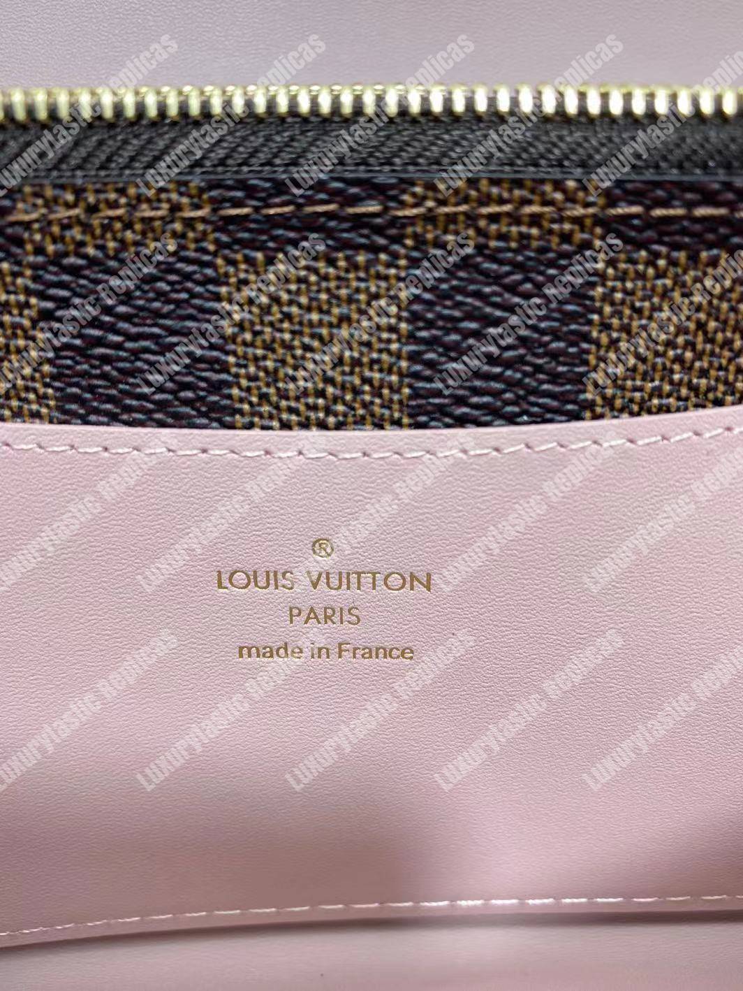 LV Croisette Chain Wallet