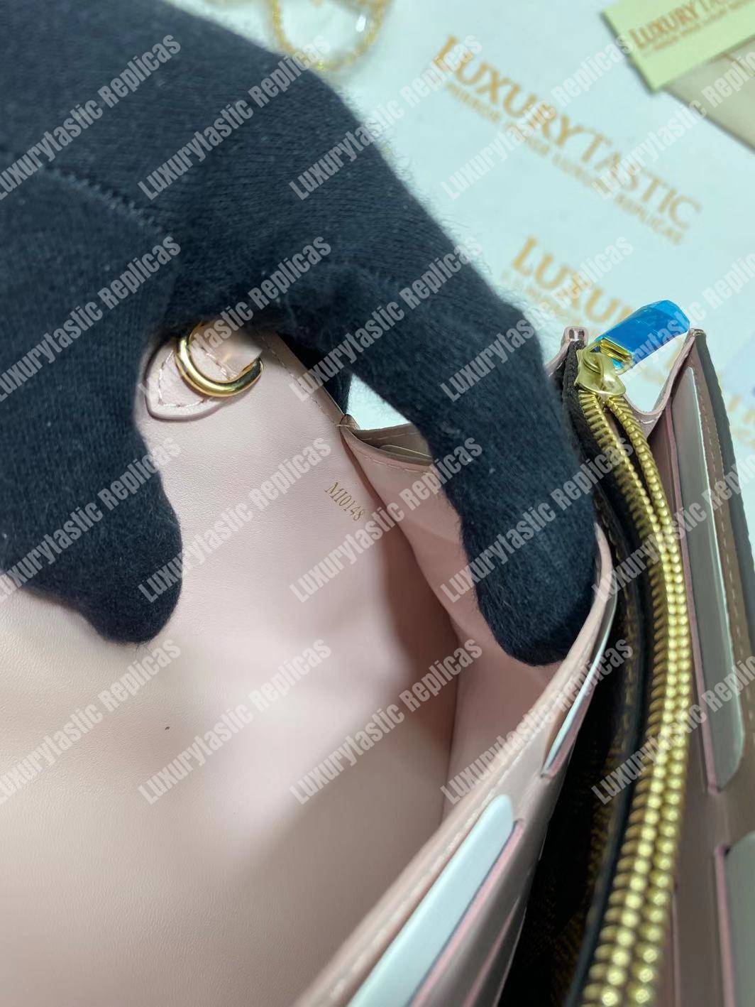 LV Croisette Chain Wallet