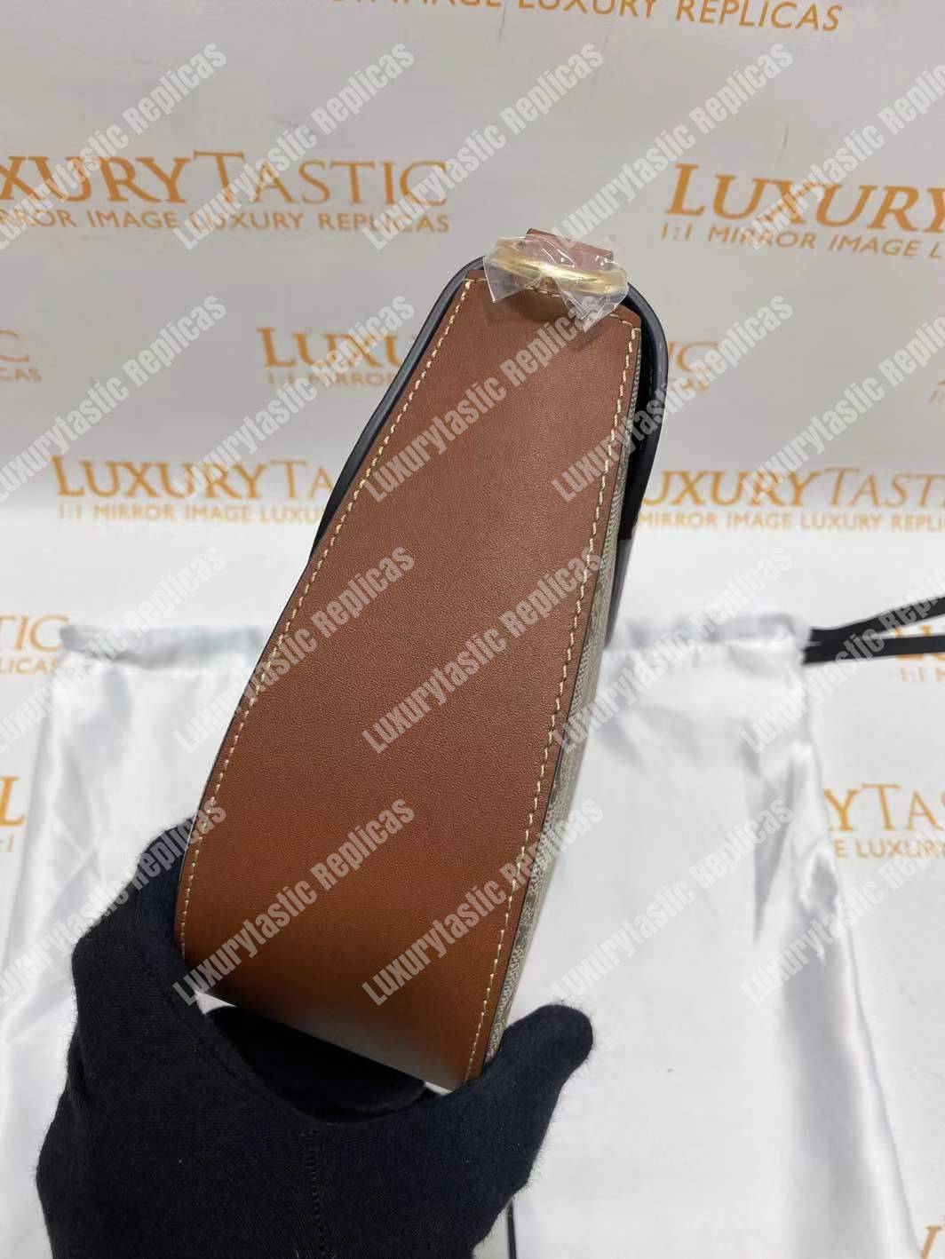 G*u*i padlock medium gg shoulder bag beige/ebony black