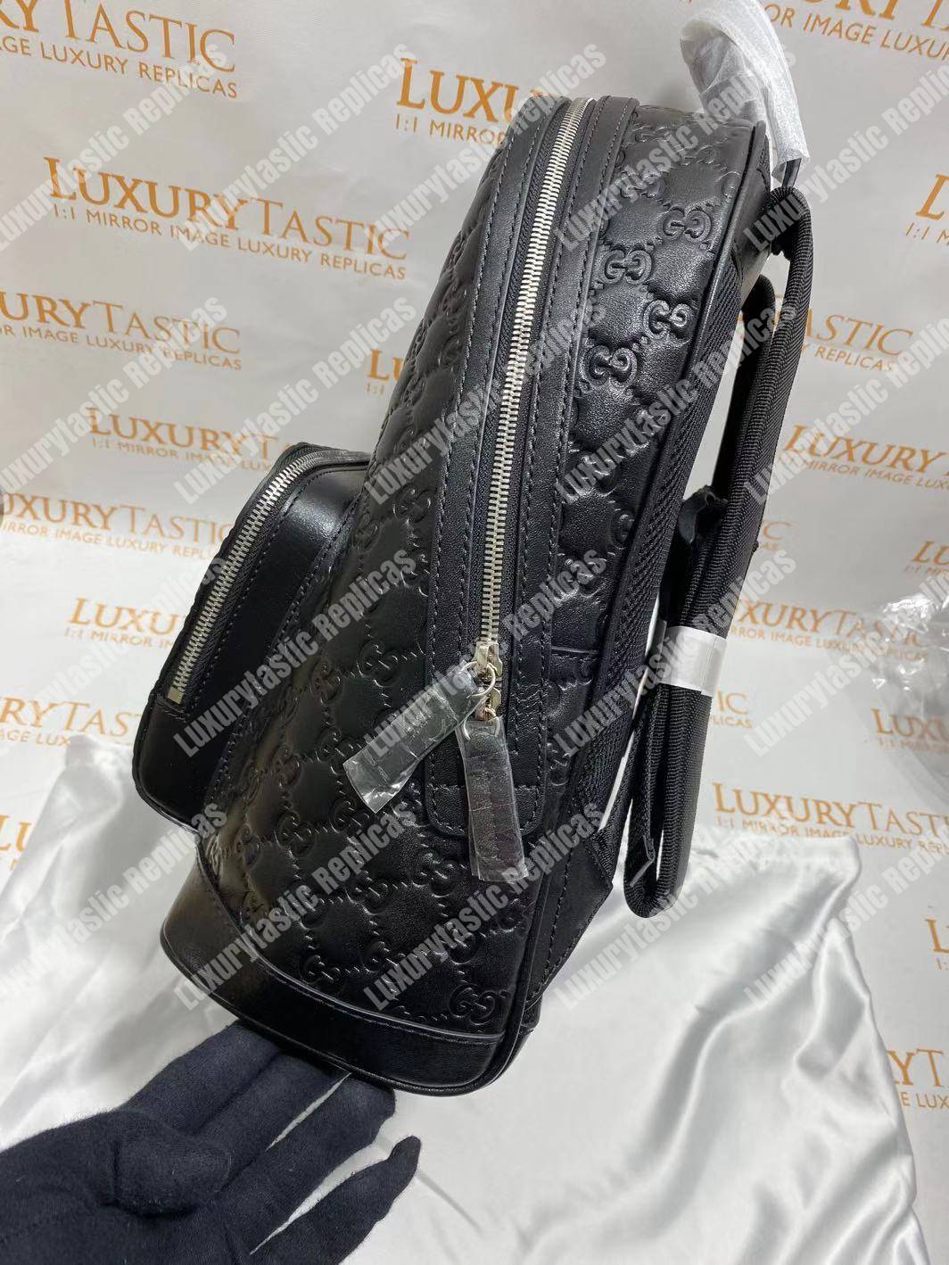 G*u*i signature leather backpack black