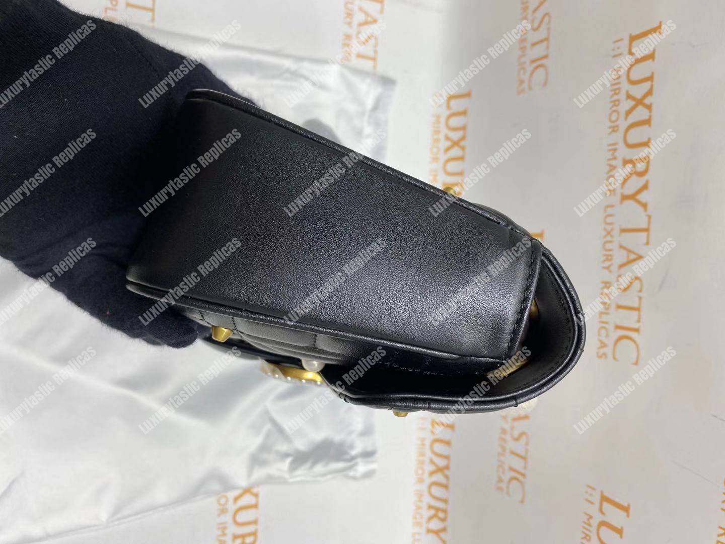 G*u*i gg marmont small matelassé shoulder bag with pearls black