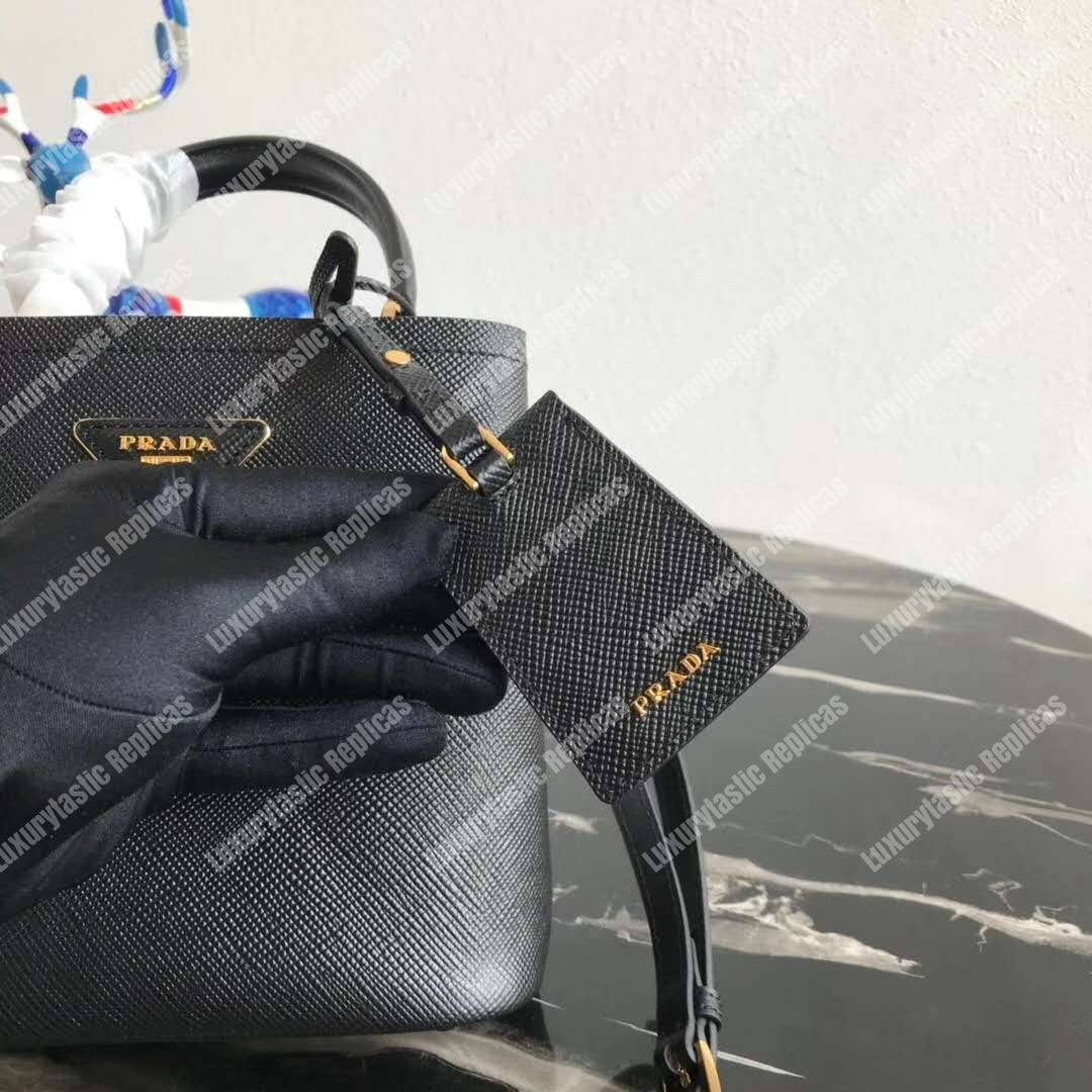 Pra*a panier small saffiano bag black/red