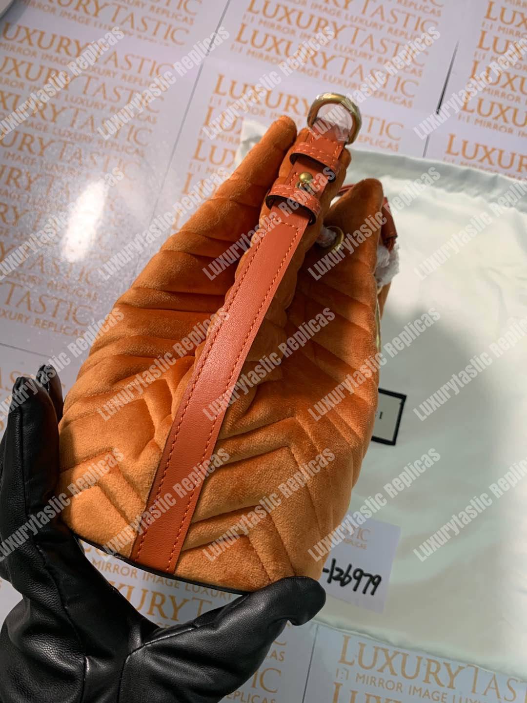 G*u*i gg marmont velvet bucket bag camel