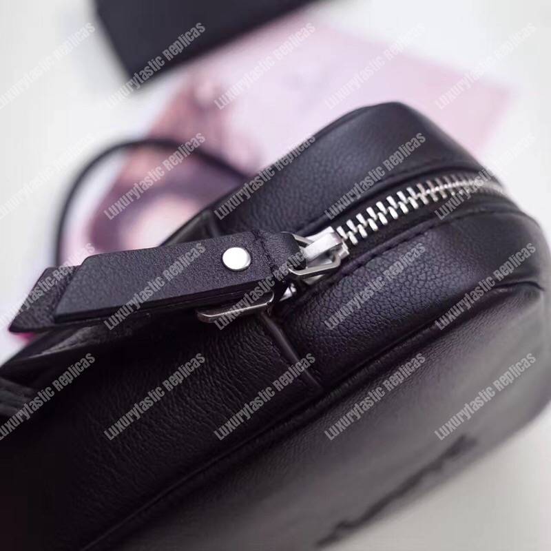 Saint Laurent Lou Camera Bag In Smooth Leather Matte Black