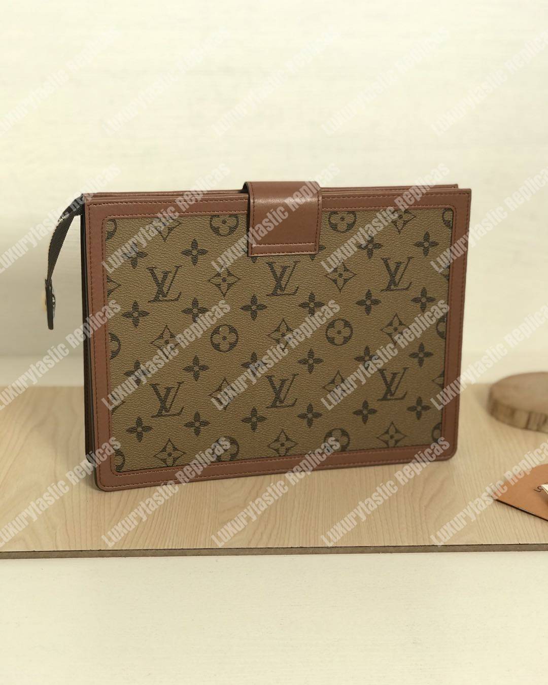 LV Pochette Dauphine Monogram