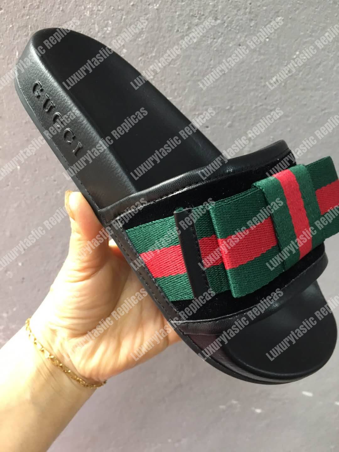 G*u*i pursuit bow slide sandals