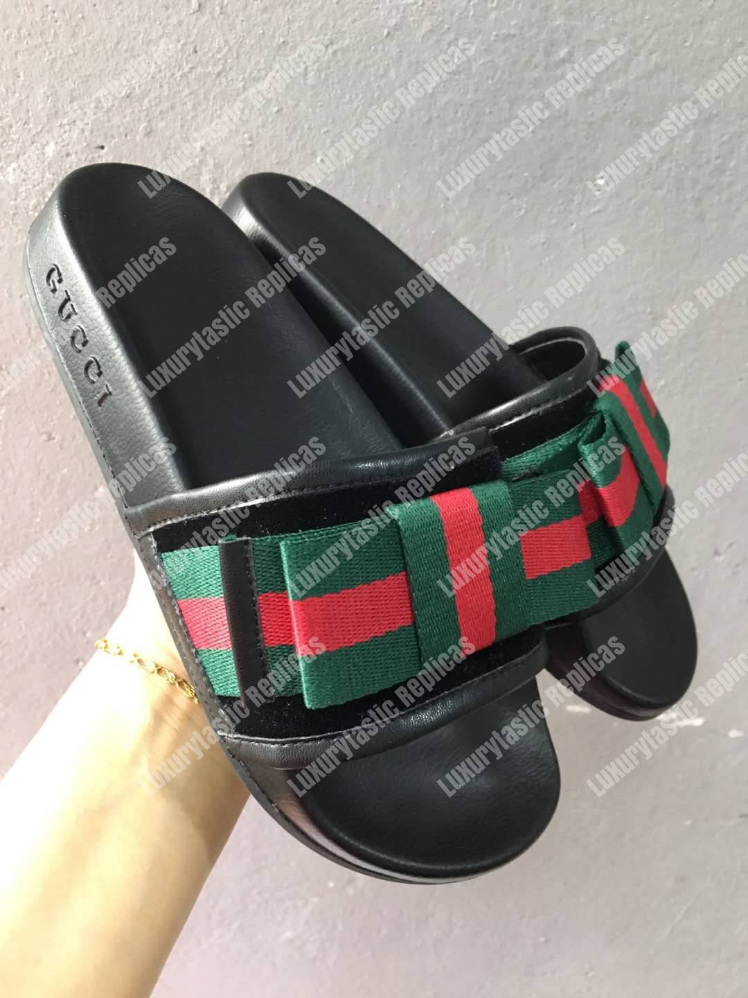 G*u*i pursuit bow slide sandals