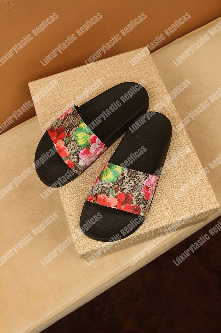G*u*i gg blooms sup*e slide sandal