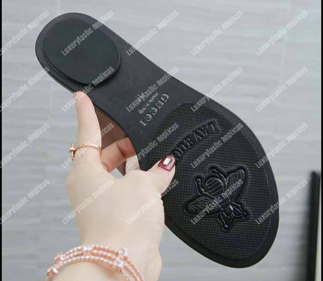 G*u*i leather thong sandal with double g orange