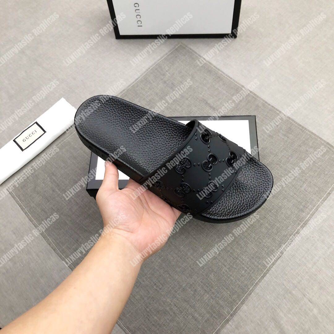 G*u*i women’s rubber gg slide sandal black