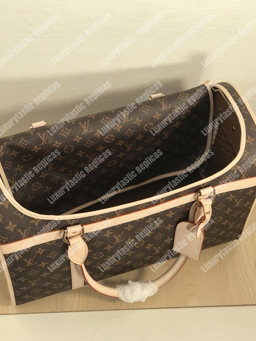LV Dog Carrier 50