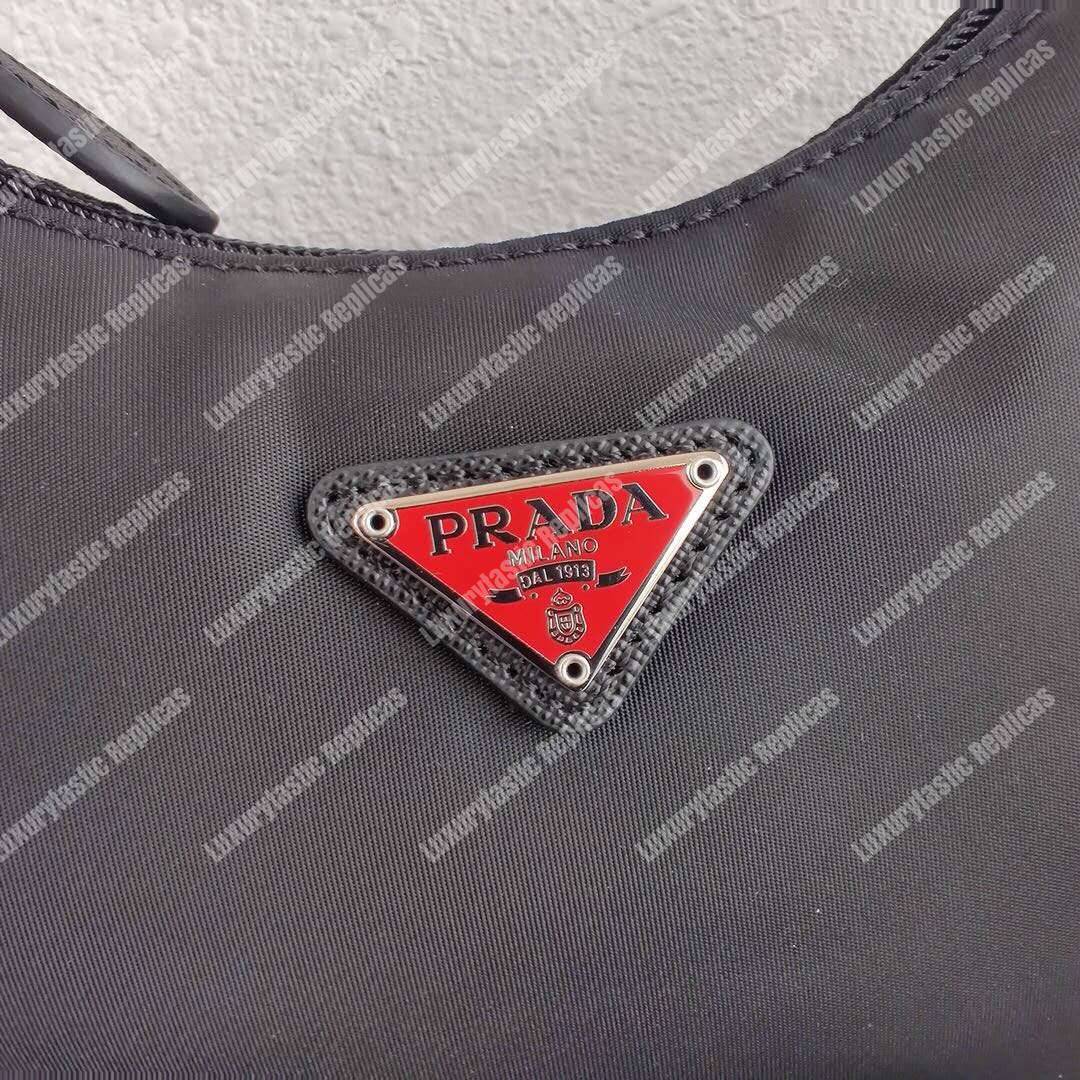 Pra*a re-edition 2000 nylon mini-bag black/red