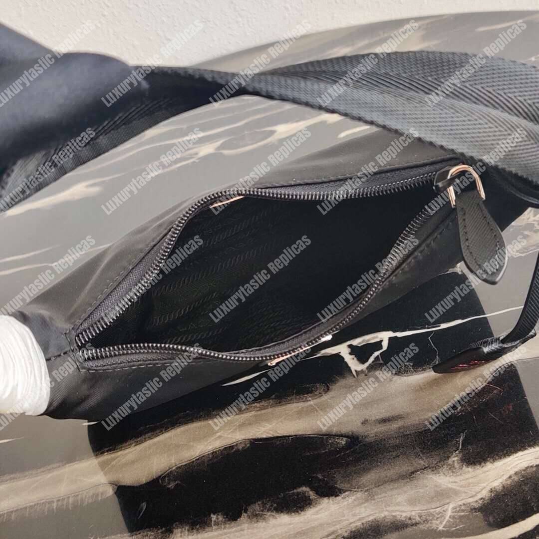 Pra*a re-edition 2000 nylon mini-bag black/red