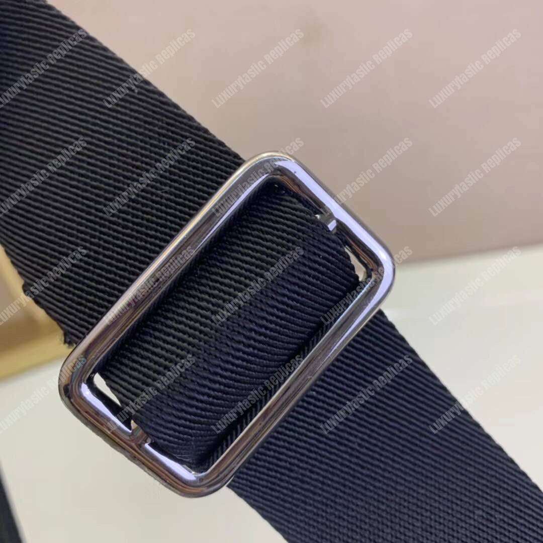 LV Alex Messenger PM Taiga Leather Noir