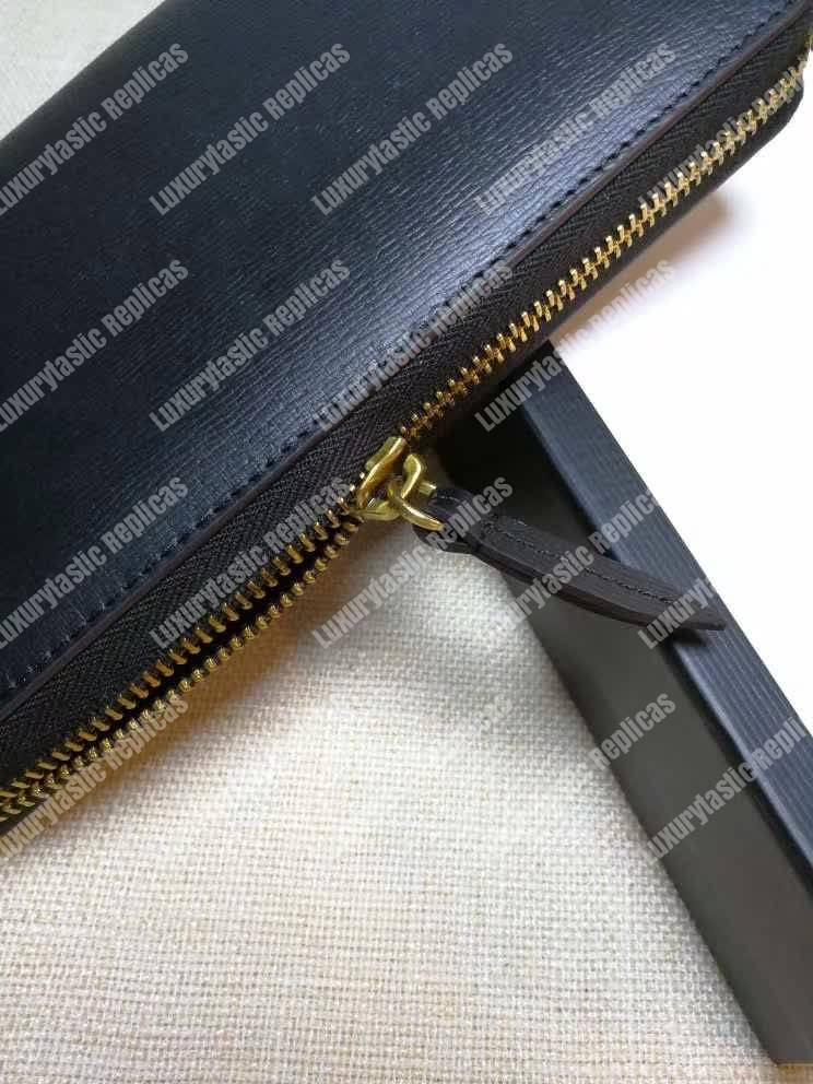 G*u*i kingsnake print leather zip around wallet black