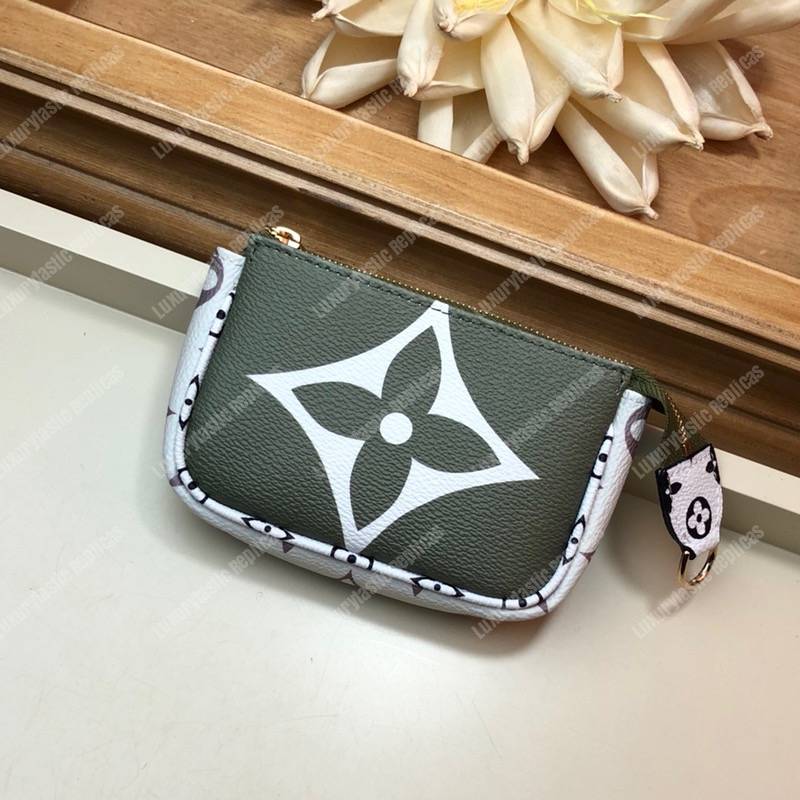 LV Micro Pochette Accessoires Monogram