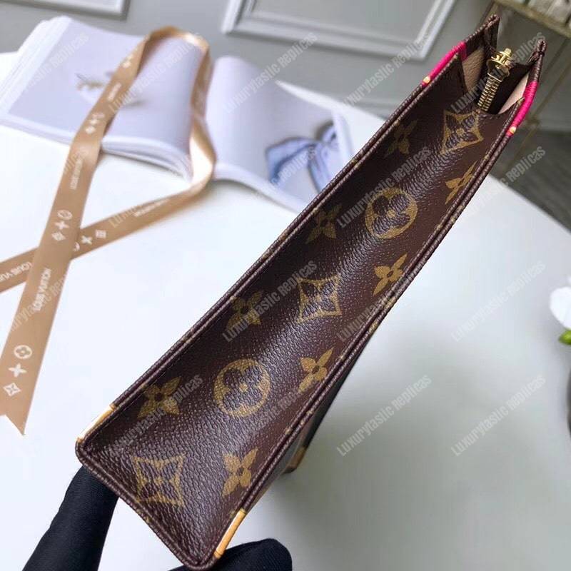 LV Toiletry Pouch 26 Monogram Spring-Summer 2018