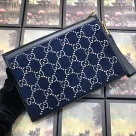 G*u*i gg velvet pouch blue