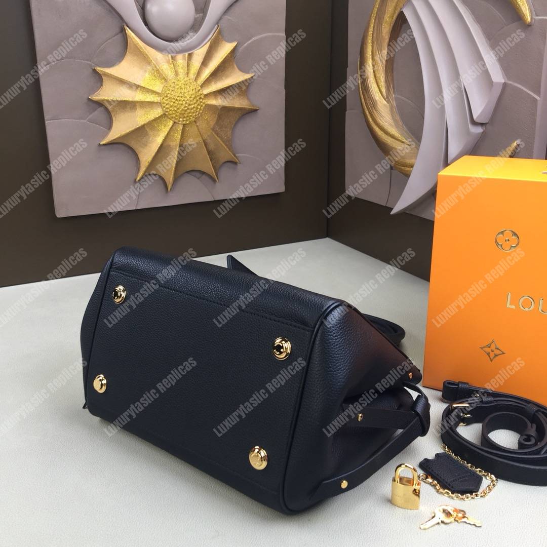 LV Milla PM Veau Nuage Black