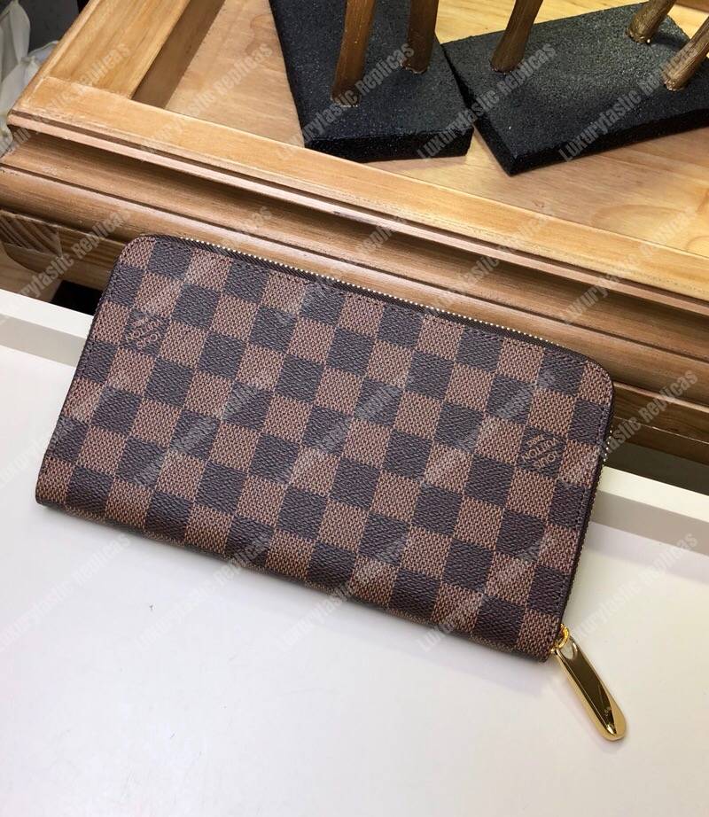 LV Zippy Organizer Damier Ebene