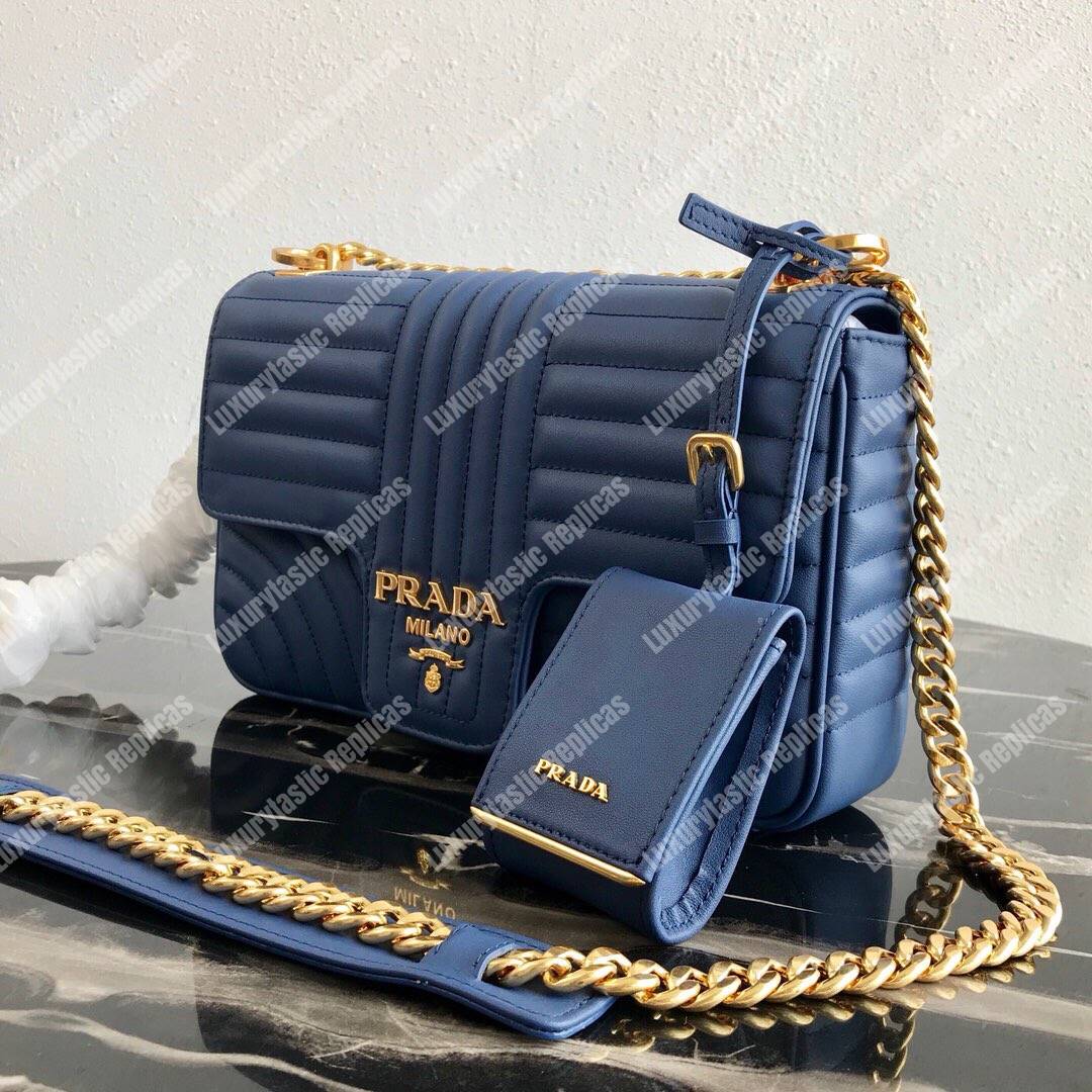 Pra*a diagramme medium leather bag dark blue
