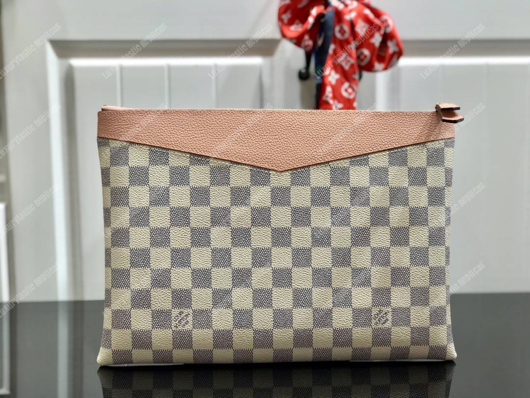 LV Daily Pouch Damier Azur