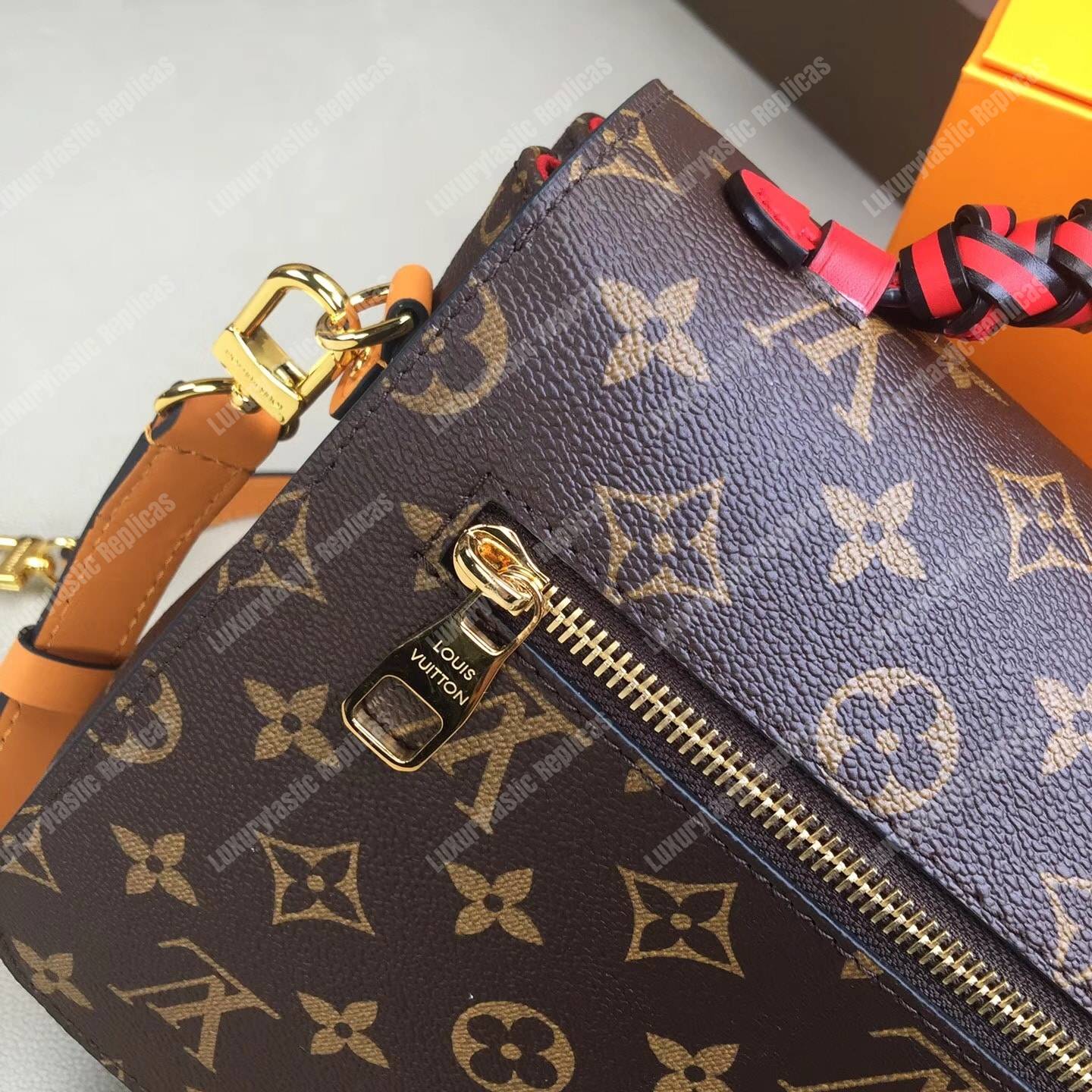 LV Pochette Metis Monogram Coquelicot Red