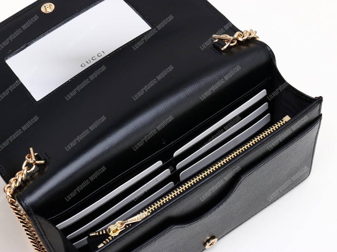 G*u*i leather chain card case wallet black