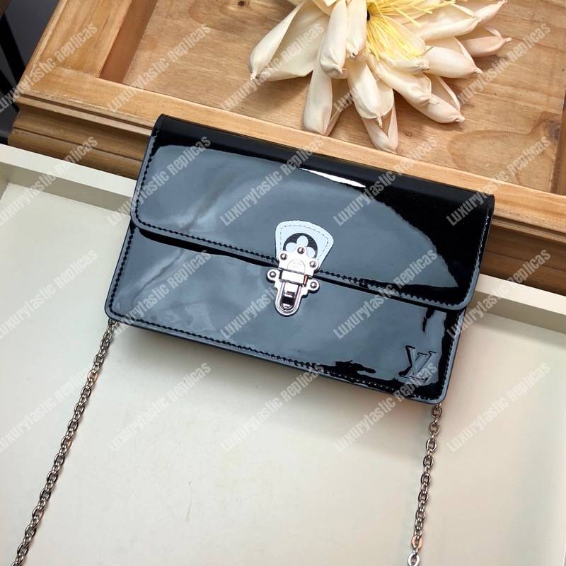 LV Cherrywood Chain Wallet Patent Leather Monogram Noir