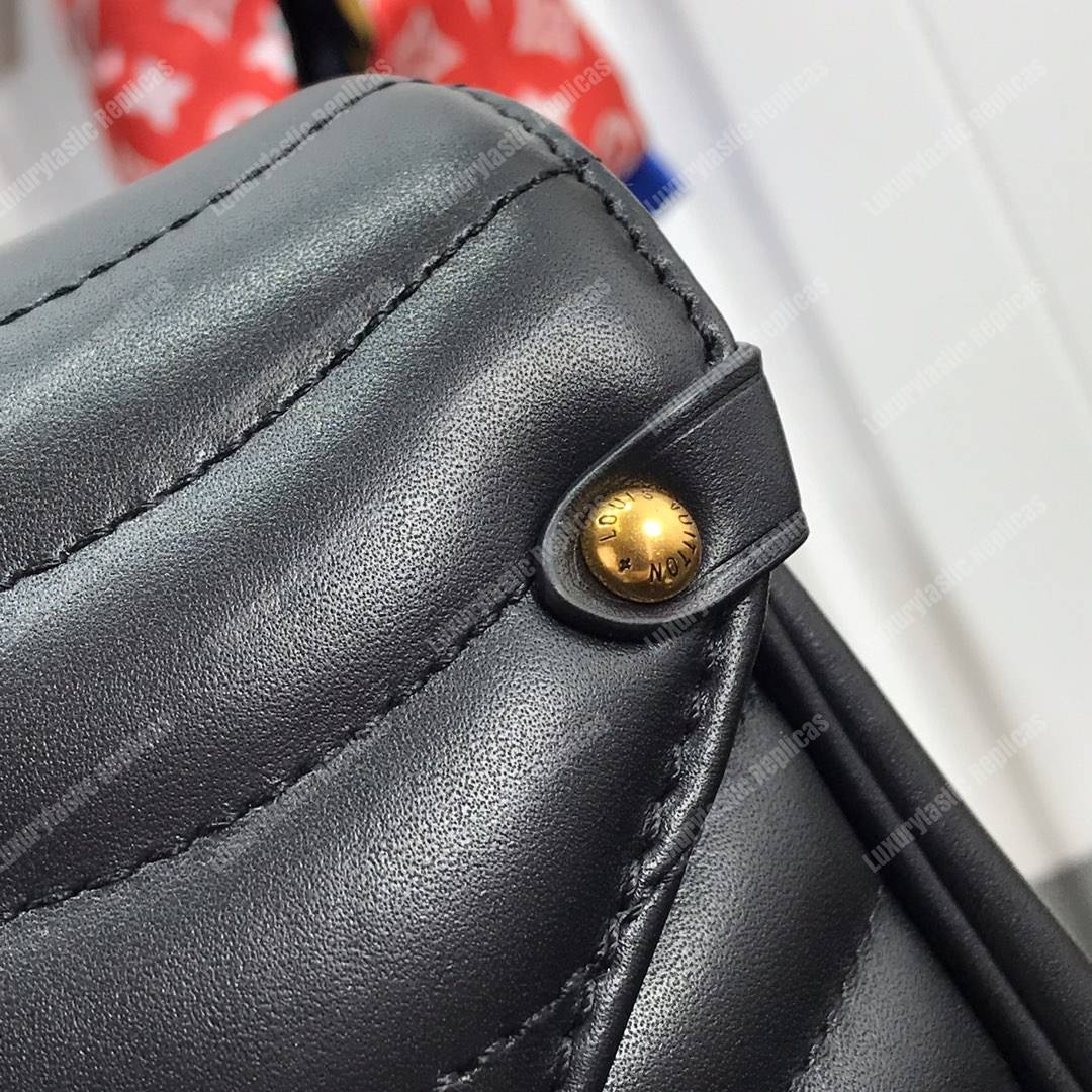 LV New Wave Top Wave Tophandle Handbag Noir
