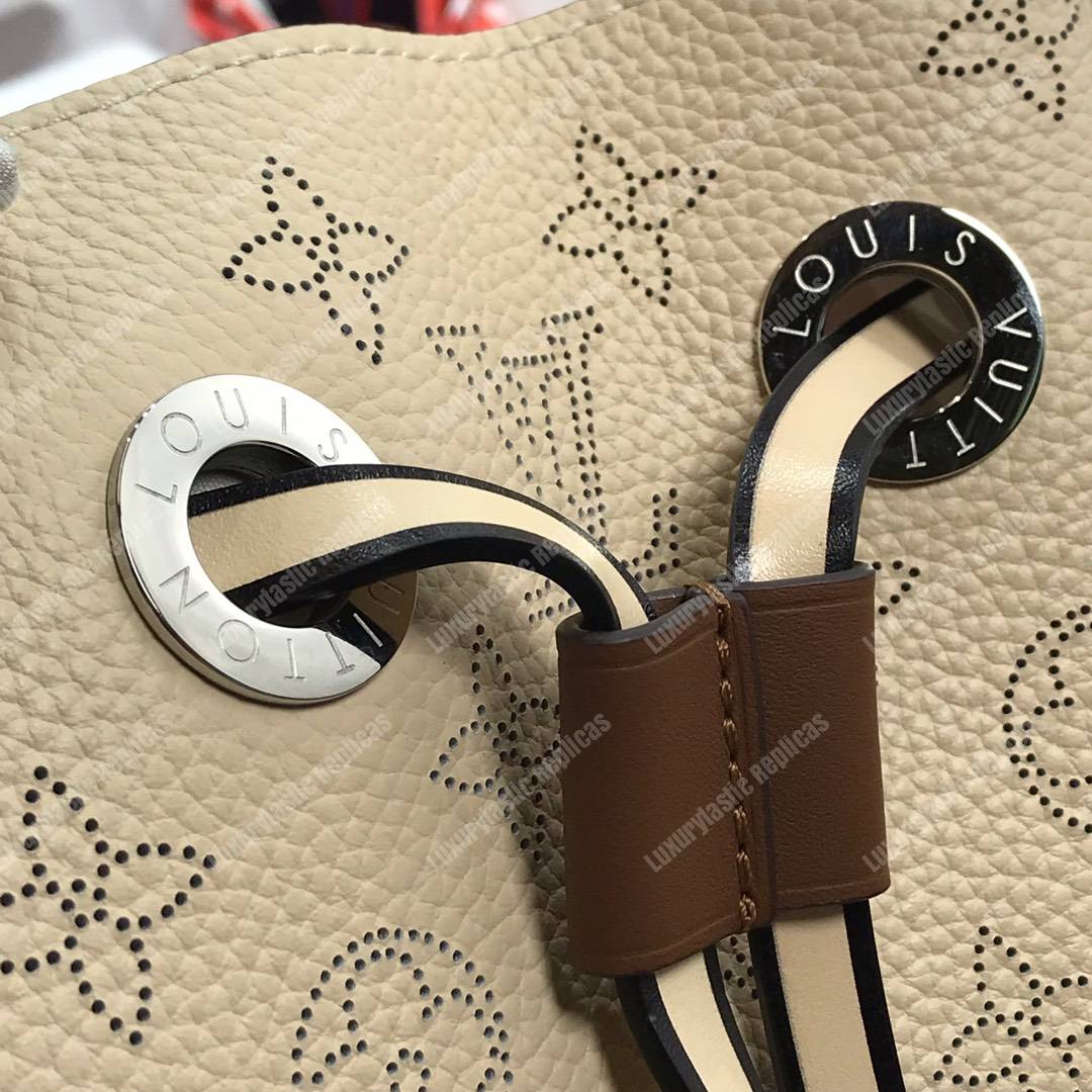 LV Girolata Monogram Crème Beige