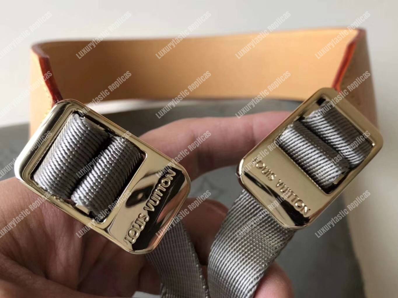 LV Messenger PM Monogram Titanium