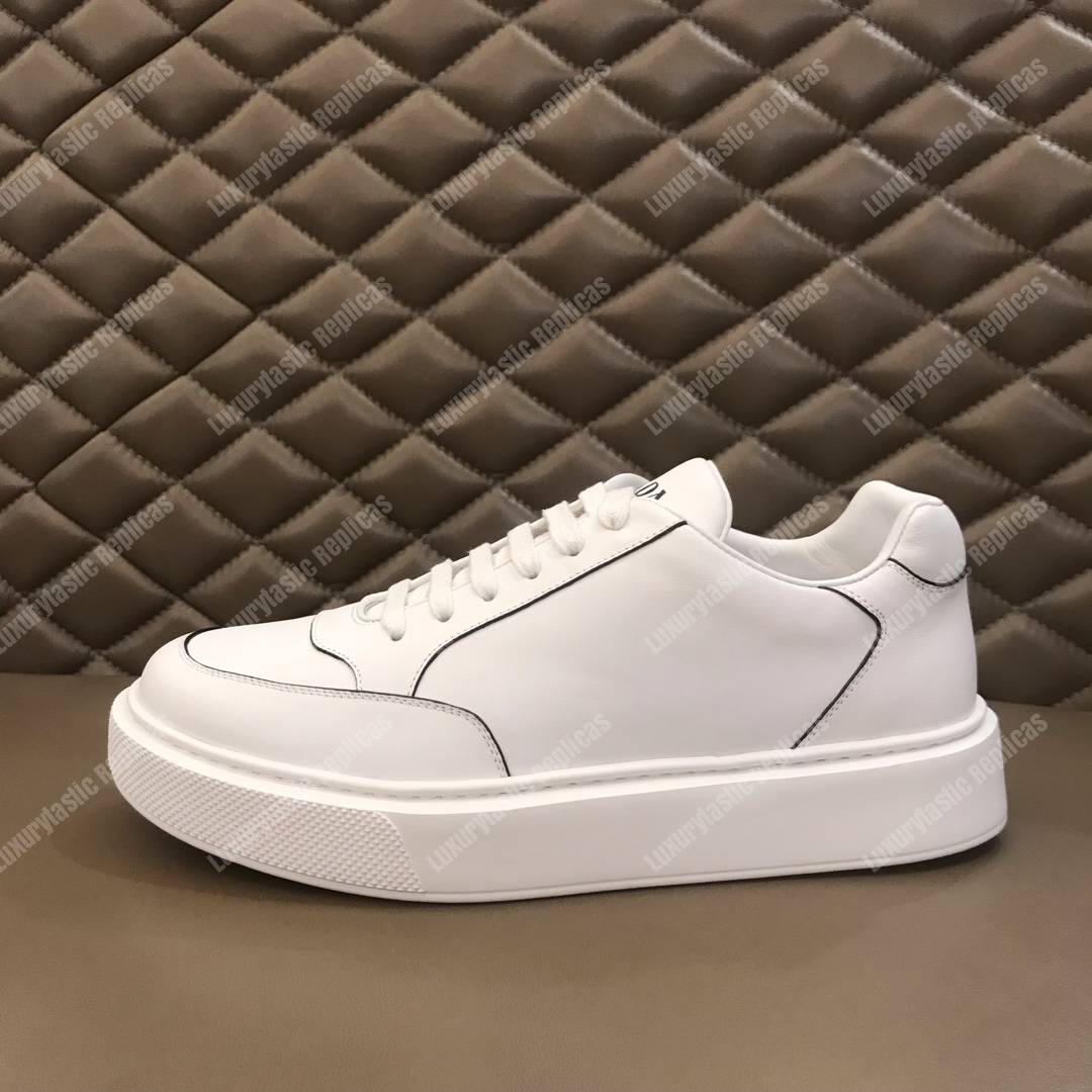 Pra*a leather sneakers white/black linning