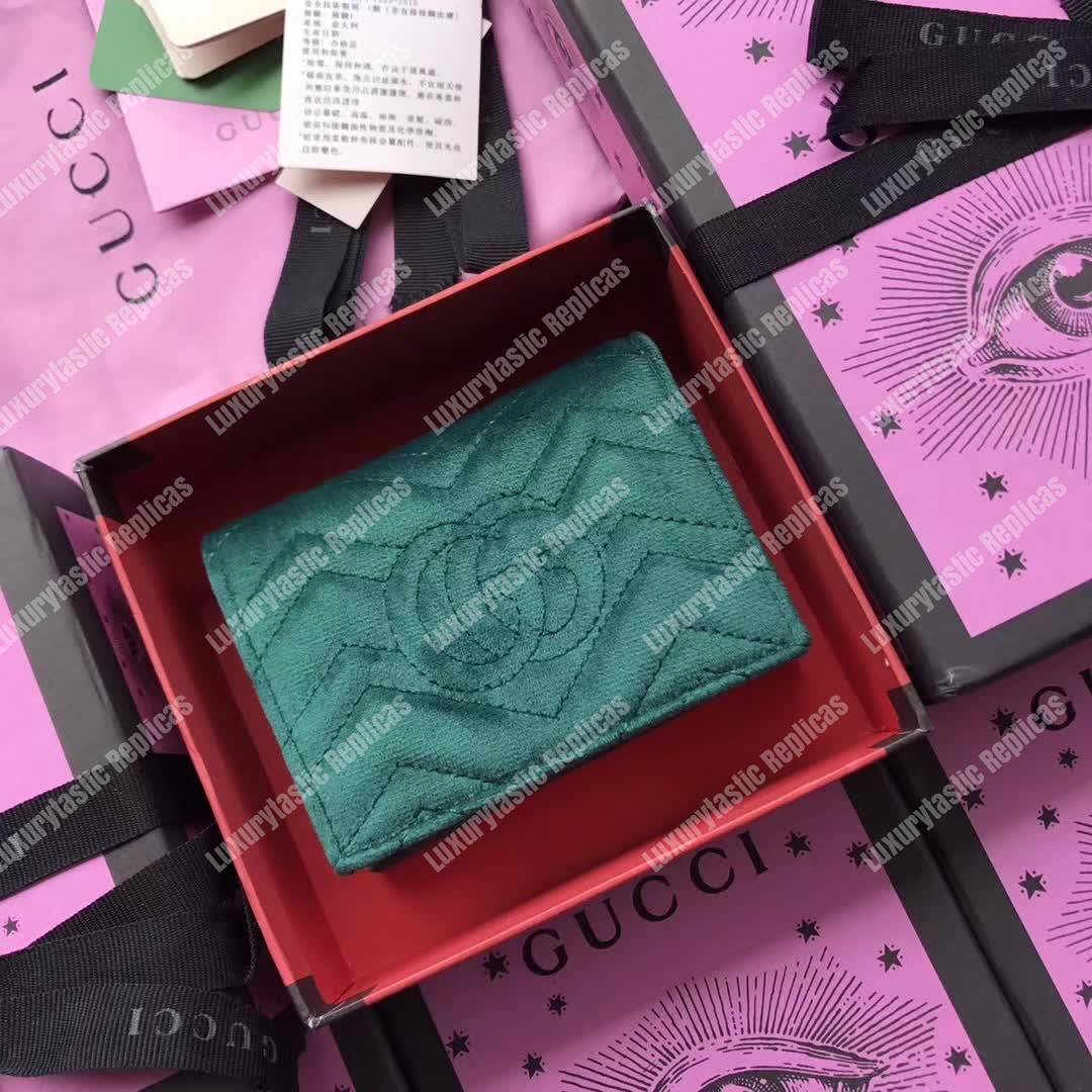 G*u*i gg marmont card case velvet emerald green