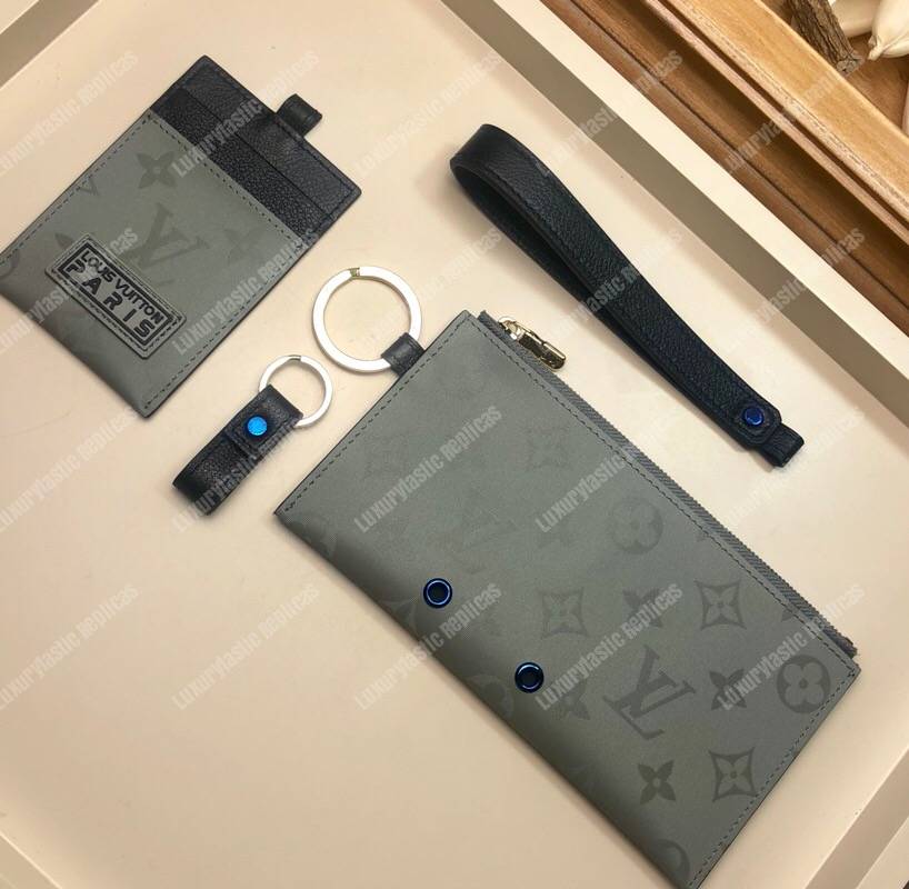 LV Alpha Pouch Monogram Satellite