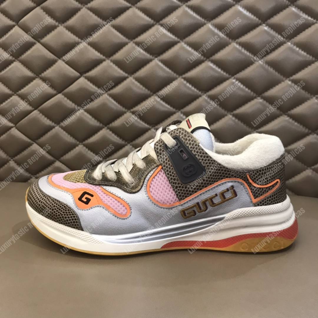 G*u*i ultrapace sneaker grey tejus printed leather