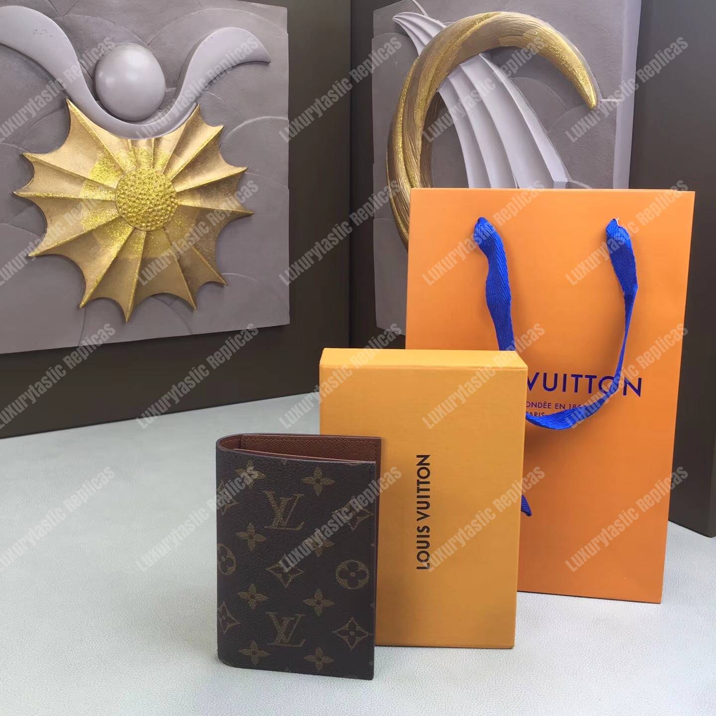 LV Passport Cover Monogram