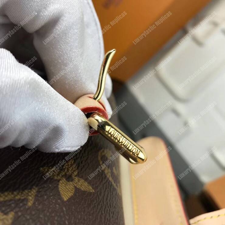 LV 3 Watch Case Monogram