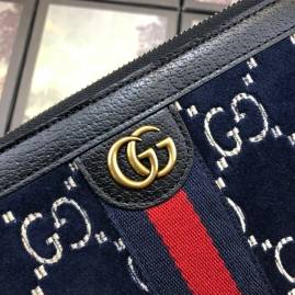 G*u*i gg velvet pouch blue